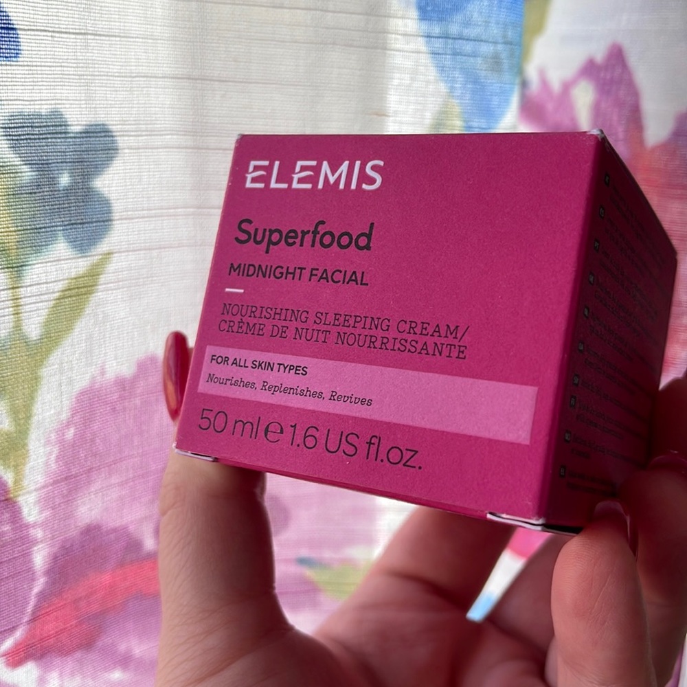 Elemis Superfood Midnight Facial full size